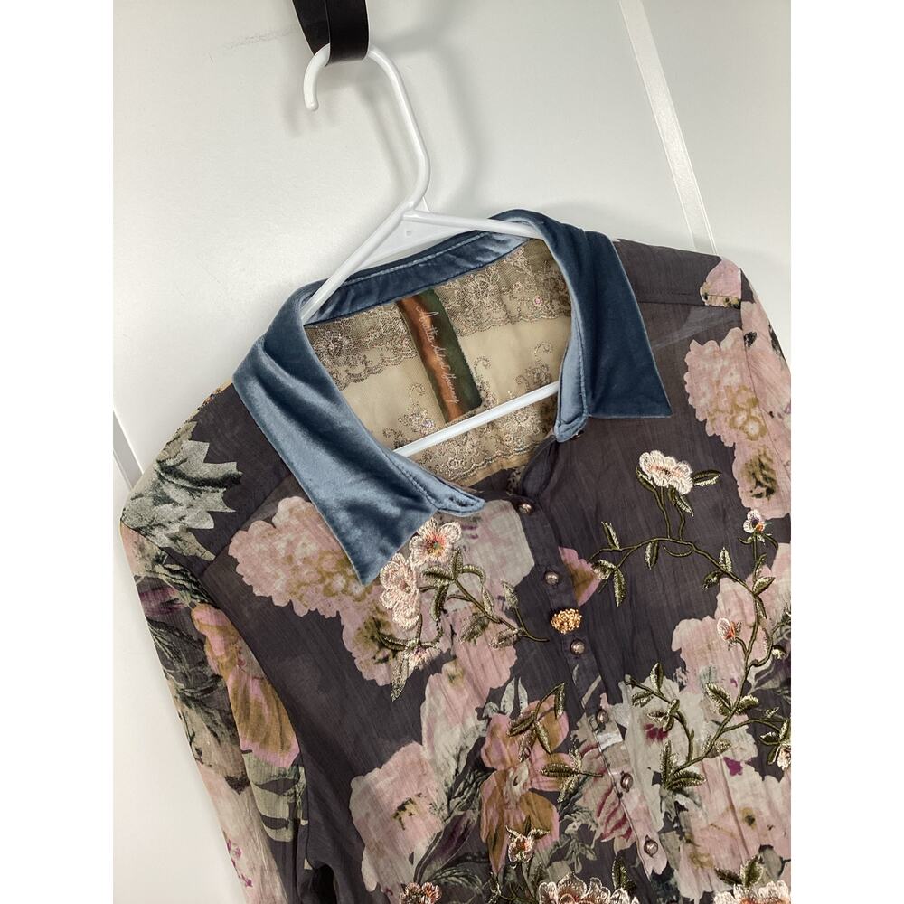 Aratta Silent Journey Multicolor Embroidered Blouse Shirt, detailed, multicolor - Picture 4 of 14